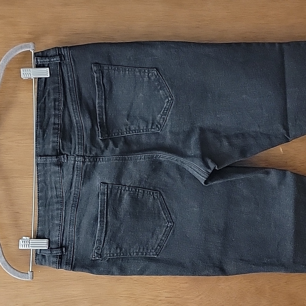 D. Jeans black high-rise straight leg size 8. Minimal wear
